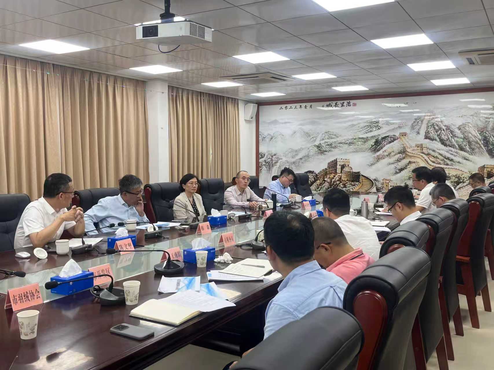 吴川市委常委、常务副市长柯造会见调研组一行。