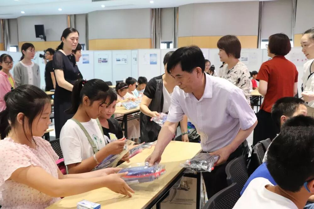 柳桥集团“小候鸟”暑期班