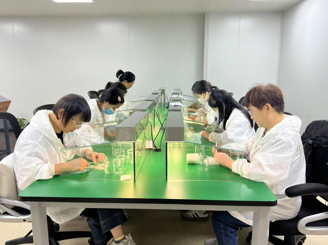 华英新塘CNAS实验室